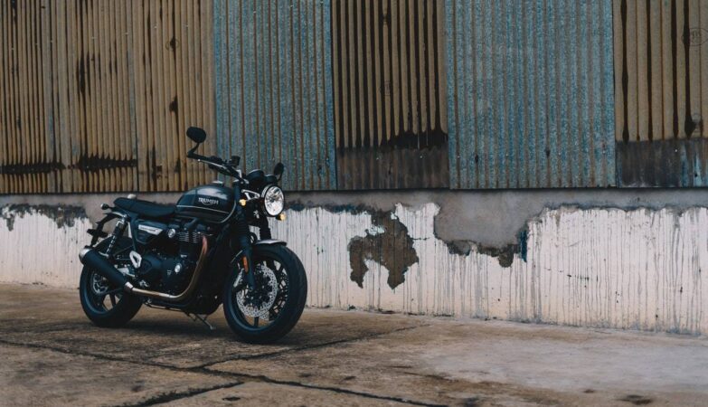black-motorcycle.jpg